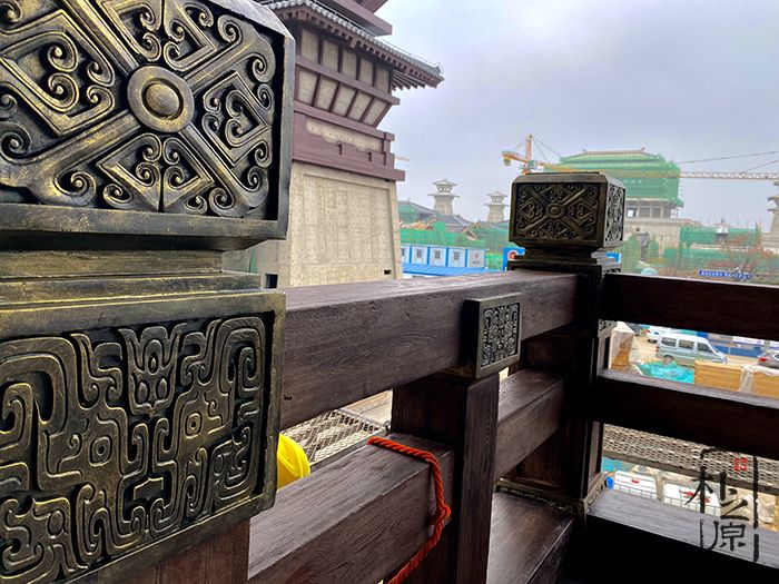 成人抖音网站仿铜